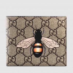 Gucci Bi-fold Wallet In Beige Bee Print GG Supreme Canvas