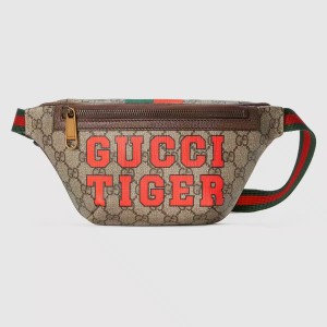 Gucci Belt Bag in Beige GG Supreme with Tiger Letter