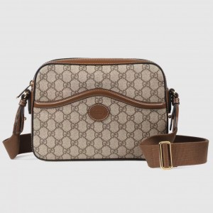 Gucci Messenger Bag in Beige GG Supreme with Interlocking G 